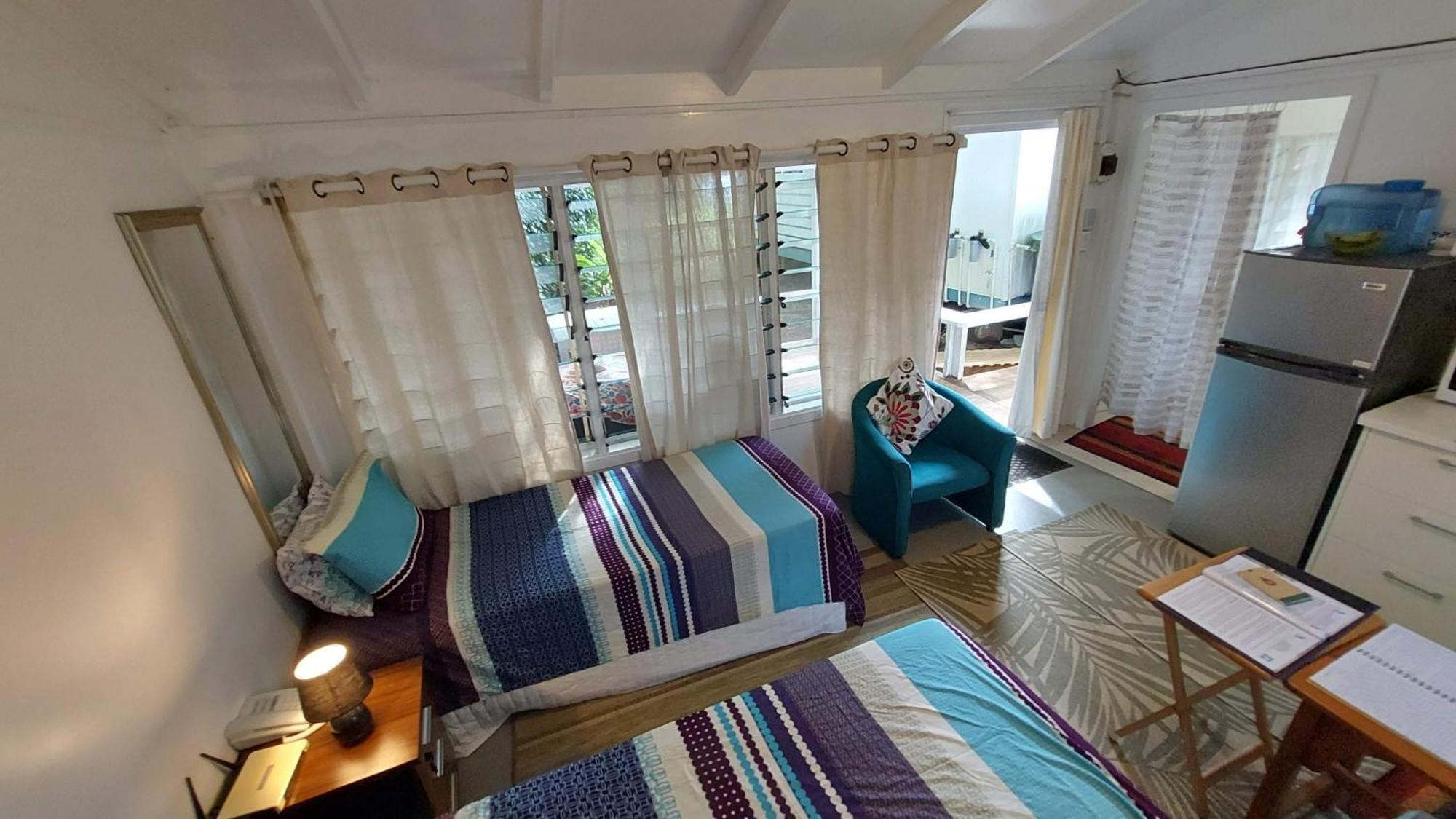 Are Tamareni 2Br Beach Cottage Or River Studio Αβαρούα Δωμάτιο φωτογραφία