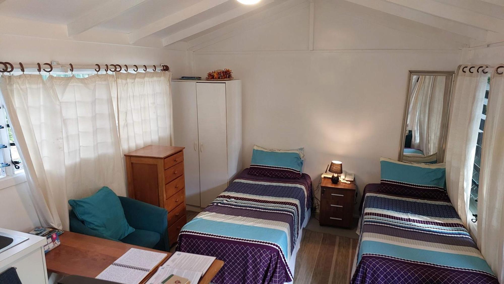Are Tamareni 2Br Beach Cottage Or River Studio Αβαρούα Δωμάτιο φωτογραφία